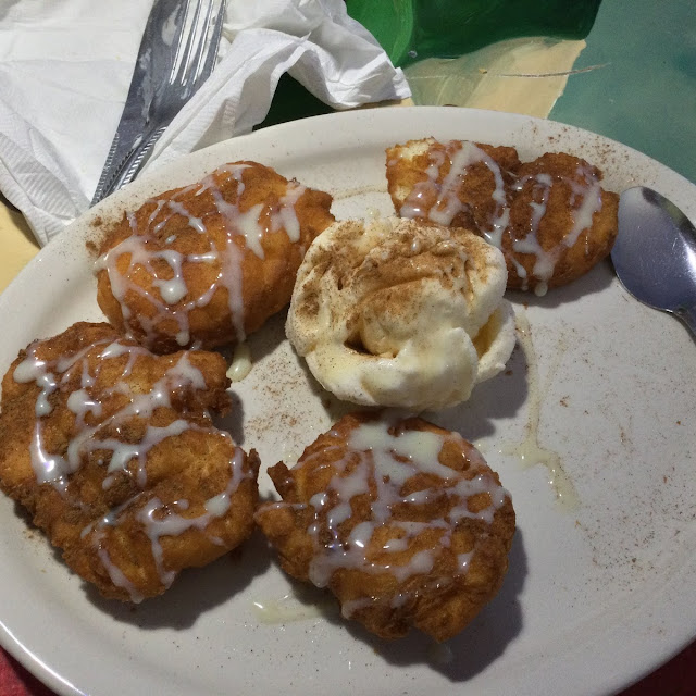 Mexican Dessert Biscuits with Ice Cream