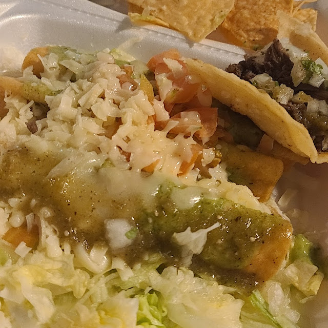 Taquitos De Asada a La Carta
