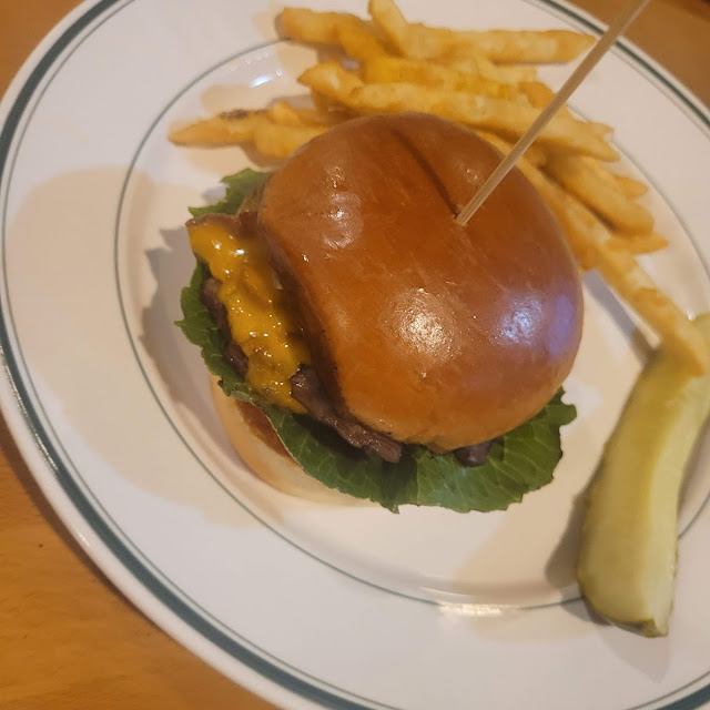 Ella Burger