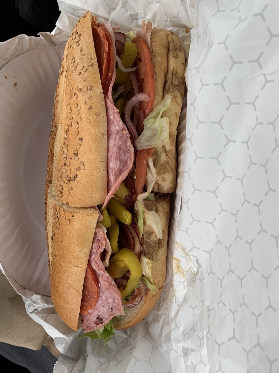 Enzo's Pizza And Deli