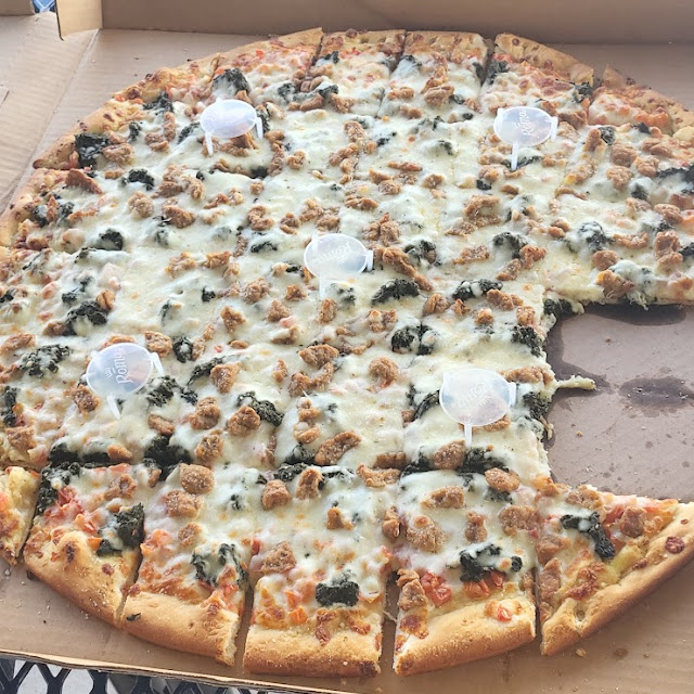 24 Mediteranian Pizza Spezial