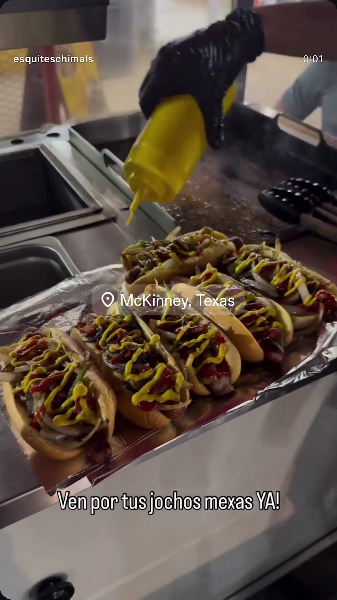 Esquites and Street Mexican Hotdogs Chimal’s