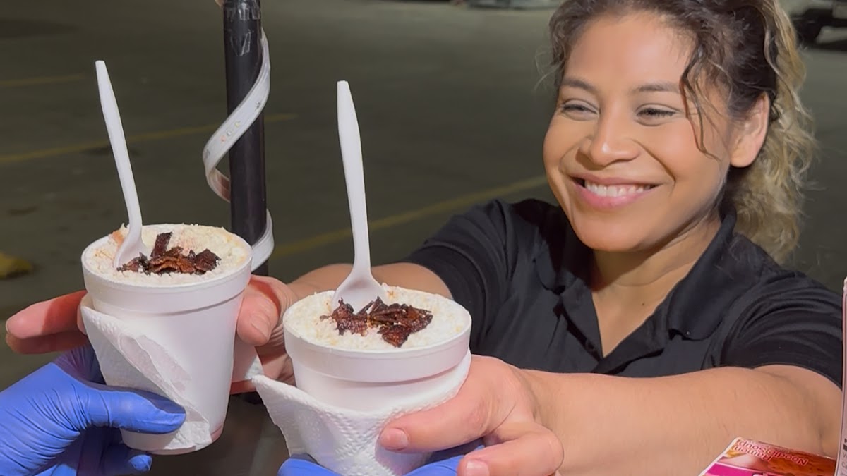 Esquites and Street Mexican Hotdogs Chimal’s