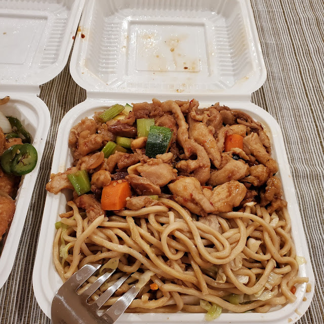 Kung Pao Chicken Chow Mein