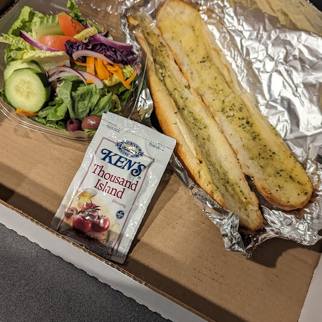 Garlic Bread and Tossed Salad