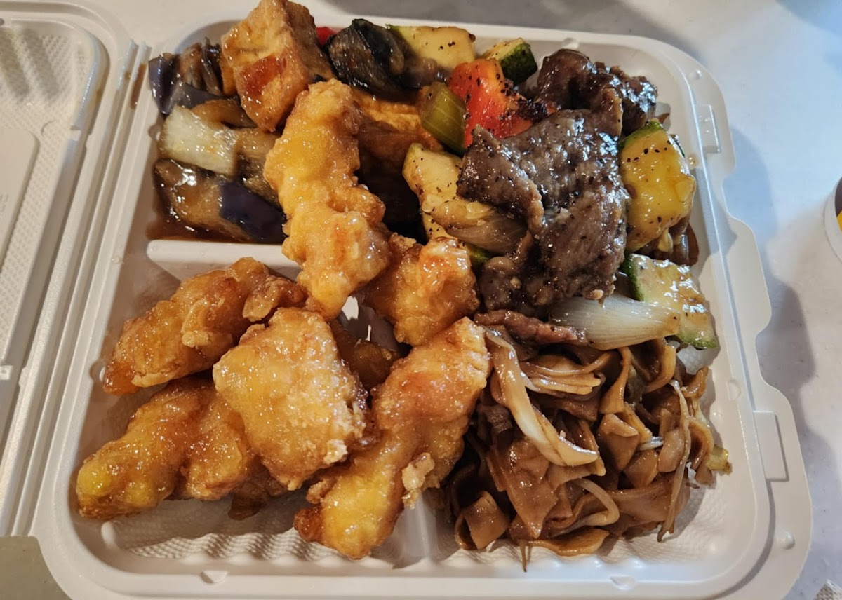 Famous Wok - Vancouver