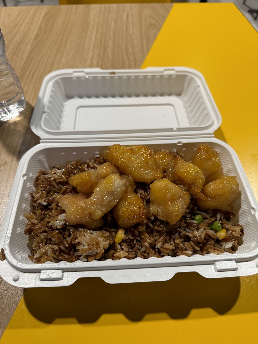 Famous Wok - Vancouver