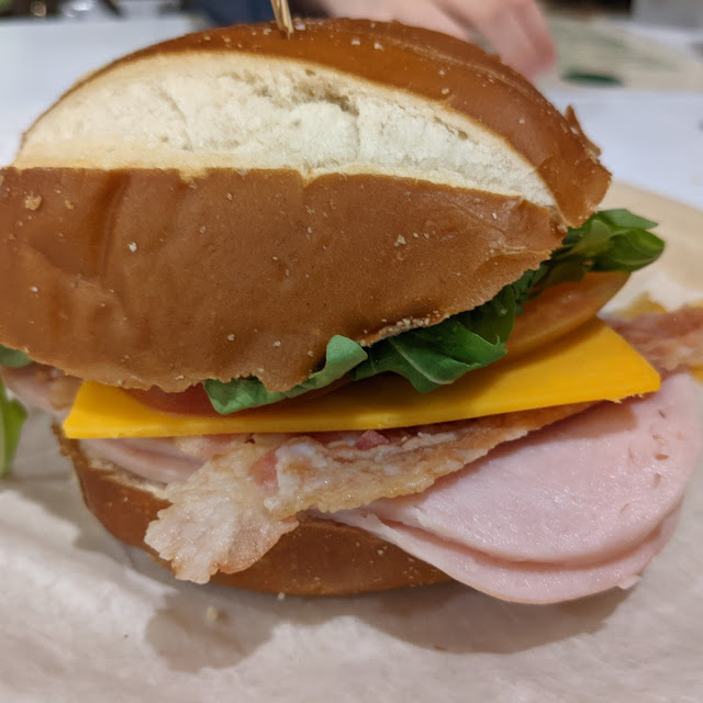 Pretzel Bun Sammy