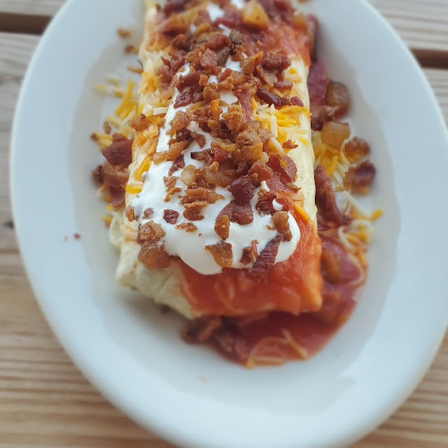 Hoss Breakfast Burrito Deluxe