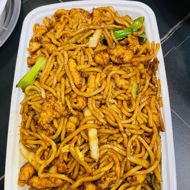 Chicken or Beef or Shrimp Lo Mein