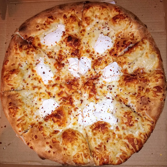 White Pizza with Ricotta