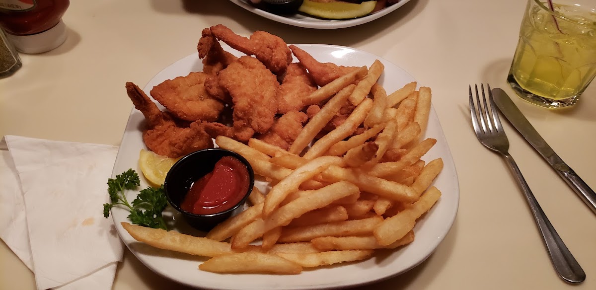 Fifth Avenue Restaurant