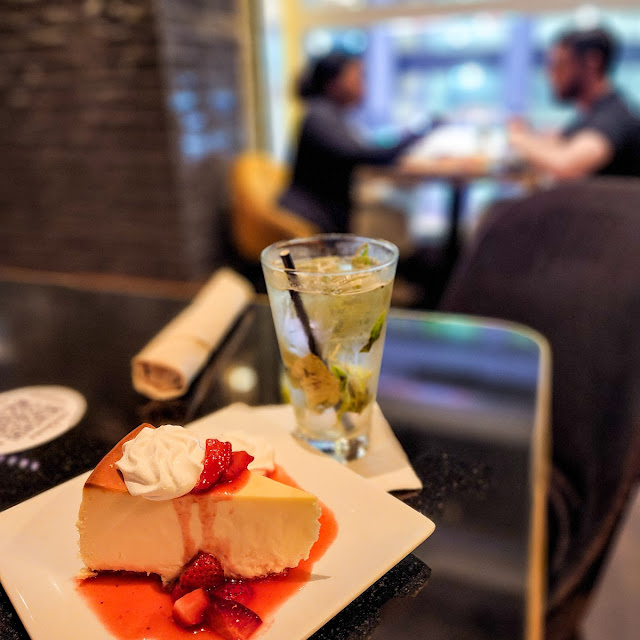 New York Cheesecake and Gimlet