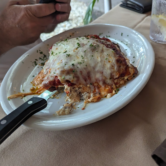 Lasagna & Chicken Parmesan Combo