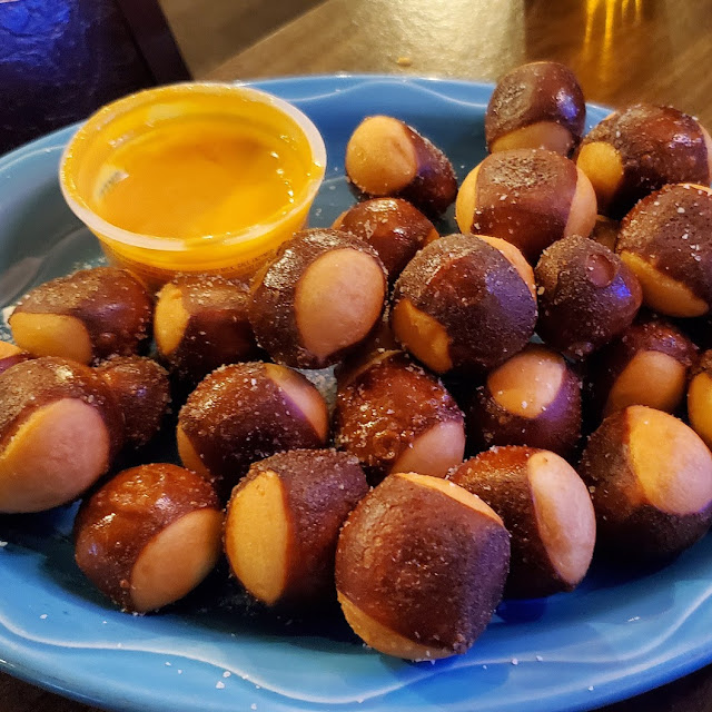 Pretzel Bites