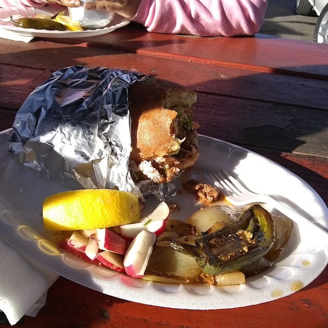 Tortas De Carne Asada