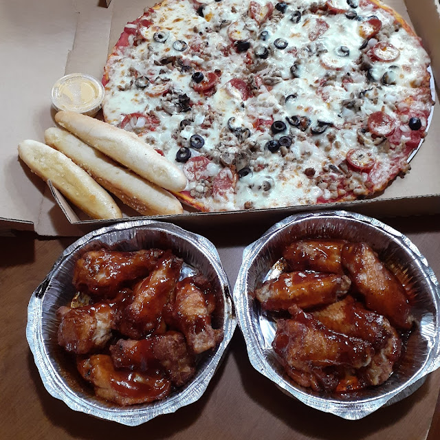 Deluxe Pizza BBQ Wings and Breadsticks