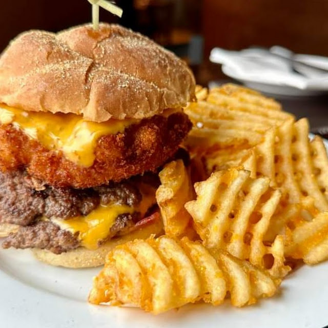 Mac and Cheese Burger
