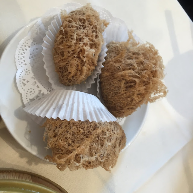 五香蜂巢芋角 deep fried stuffed taro