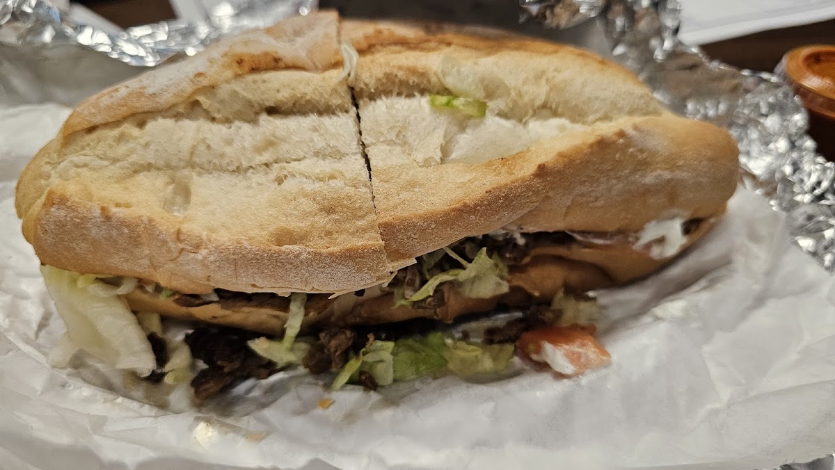 Gorditas y Tacos La Bala