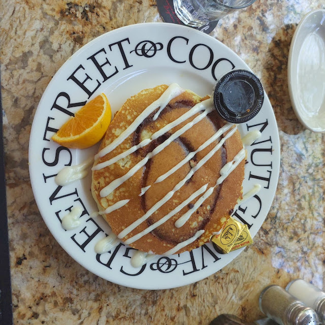 Cinnamon Roll Pancakes
