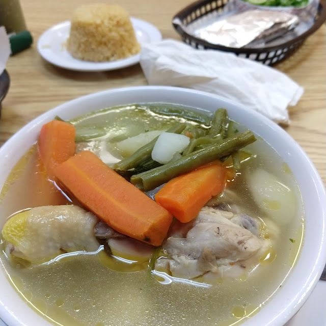 Caldo De Pollo
