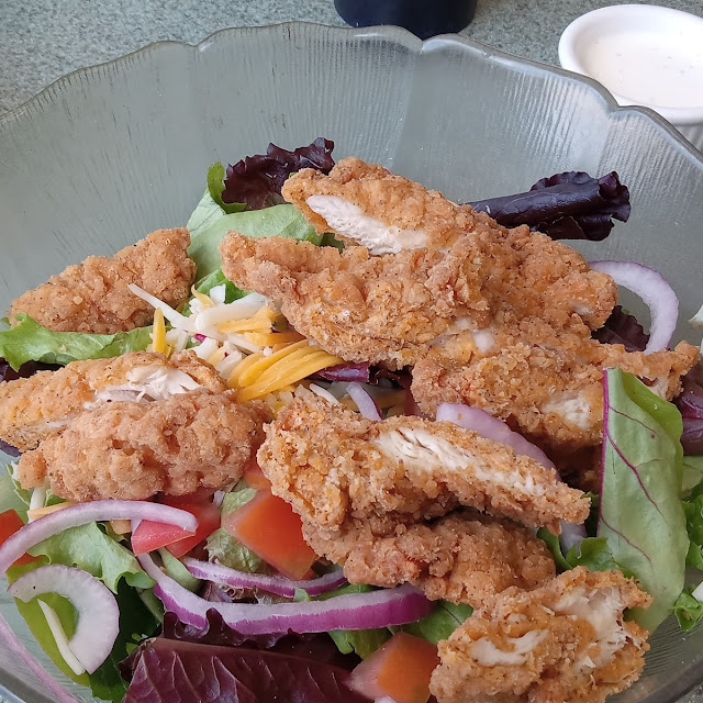 Crispy Chicken Salad