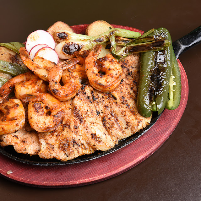 Pechuga De Pollo Con Camaron Chicken Breast with Shrimp