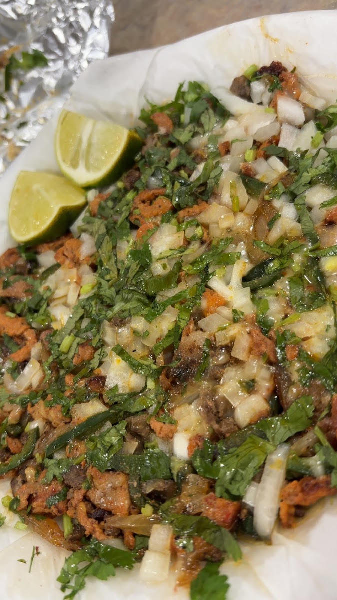 Guanatos Kitchen & Taqueria