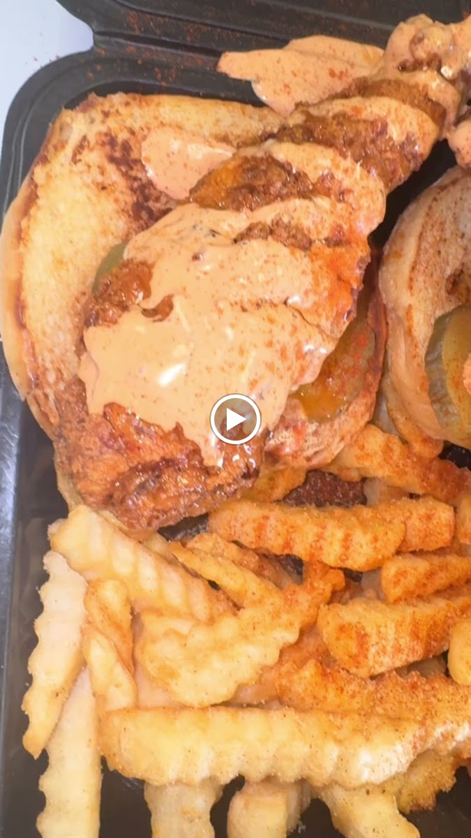 Habibi’s Hawt Chicken