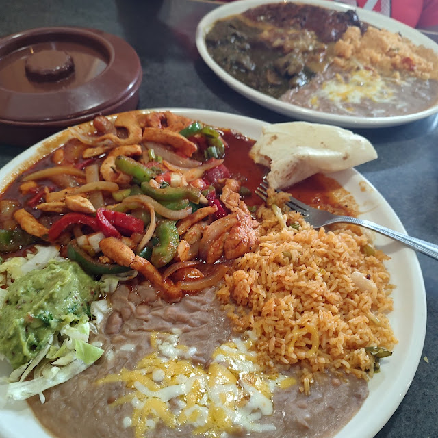 Carnitas De Pollo