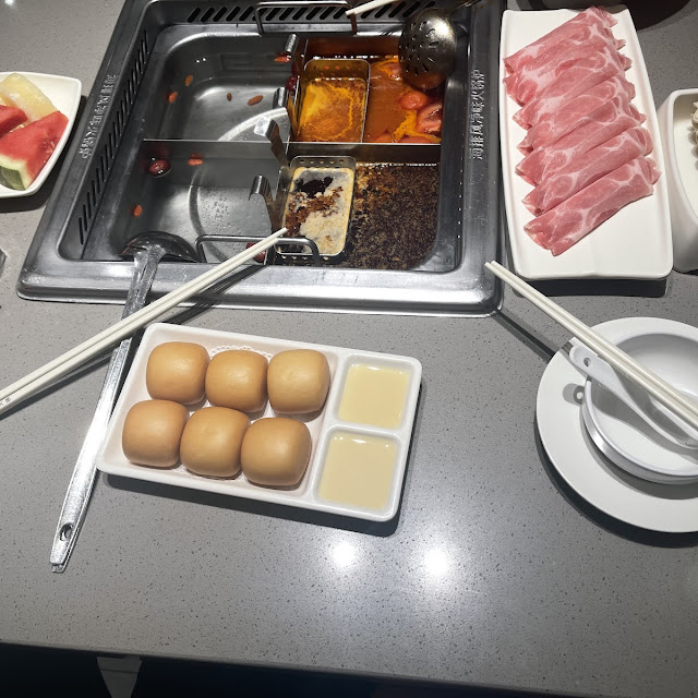 花膠雞湯及牛奶麻辣湯