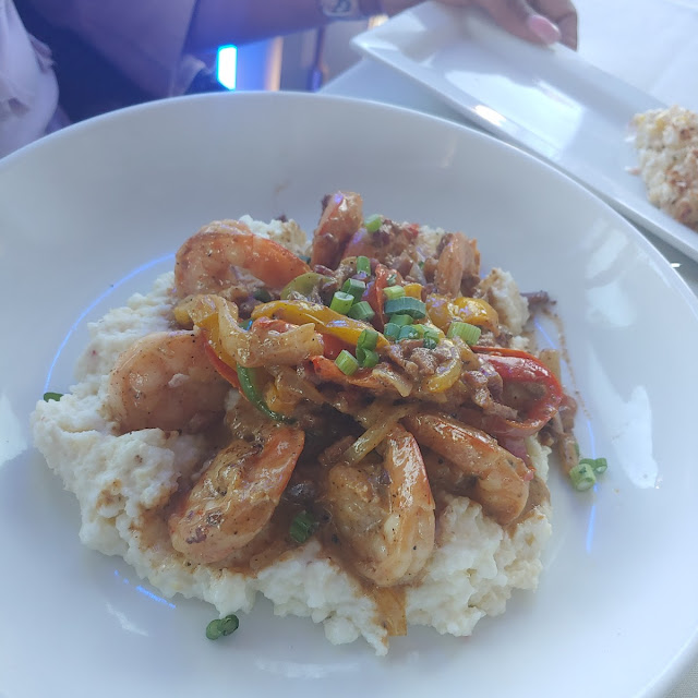Shrimp & Grits