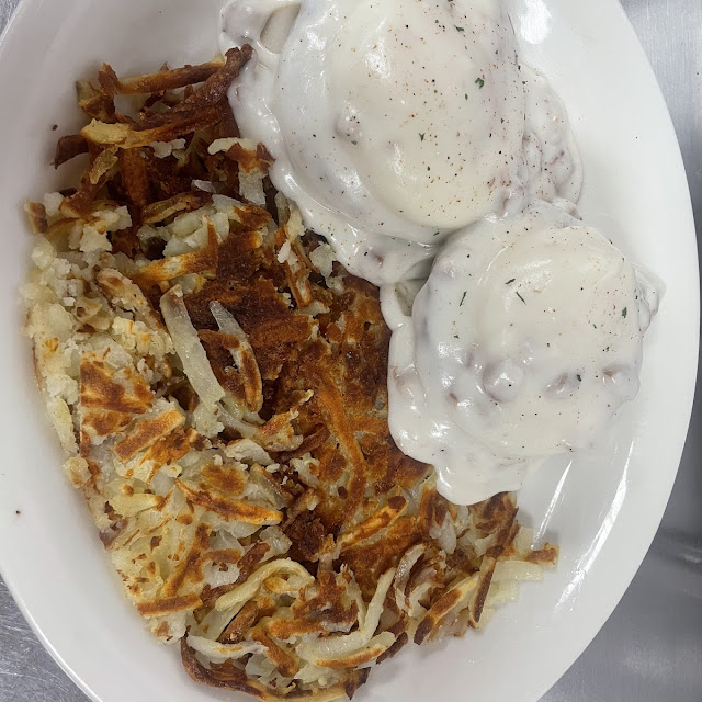 Heartland Eggs Benedict