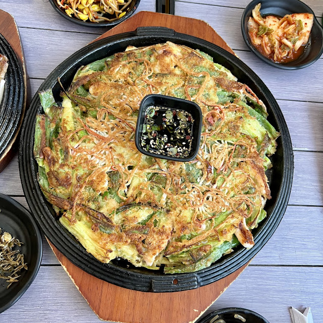 Seafood Green Onion Hot Plate Pancake