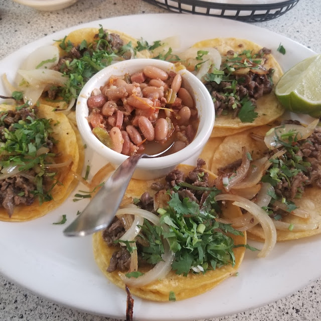 Mini Tacos De Carne Asada