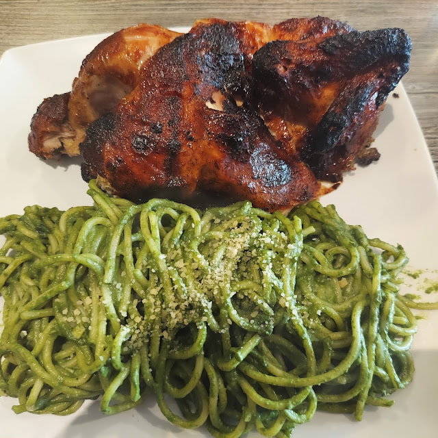 Tallarín Verde Con Pollo A la Brasa