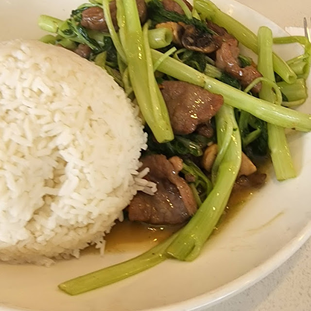 Chinese Broccoli with Beef over Rice