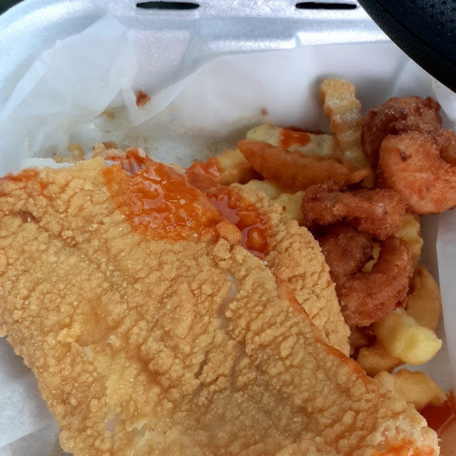 Catfish Shrimp Dinner Roll