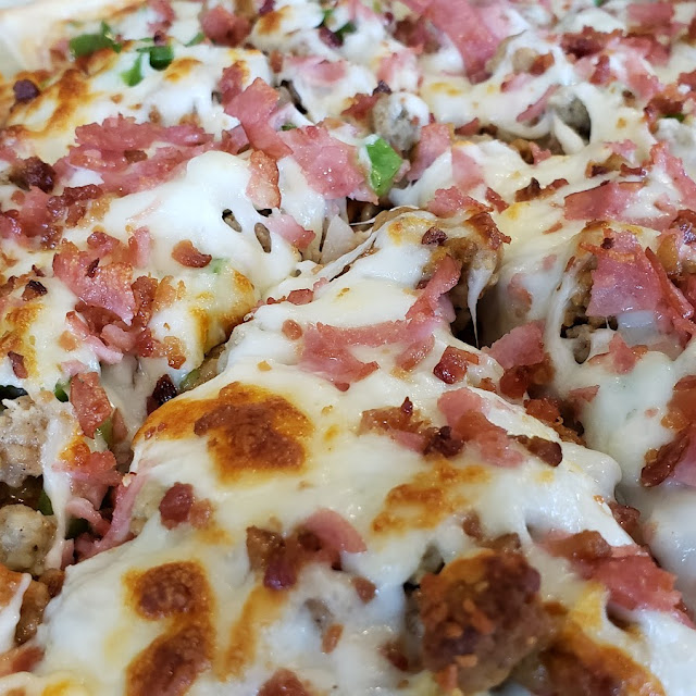 Super Supremo Pizza