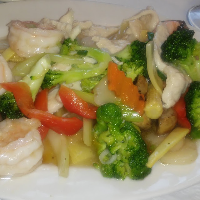 Chicken Moo Goo Gai Pan