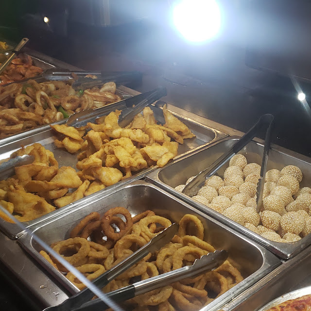 Sausage Fried Shrimp and Noodles