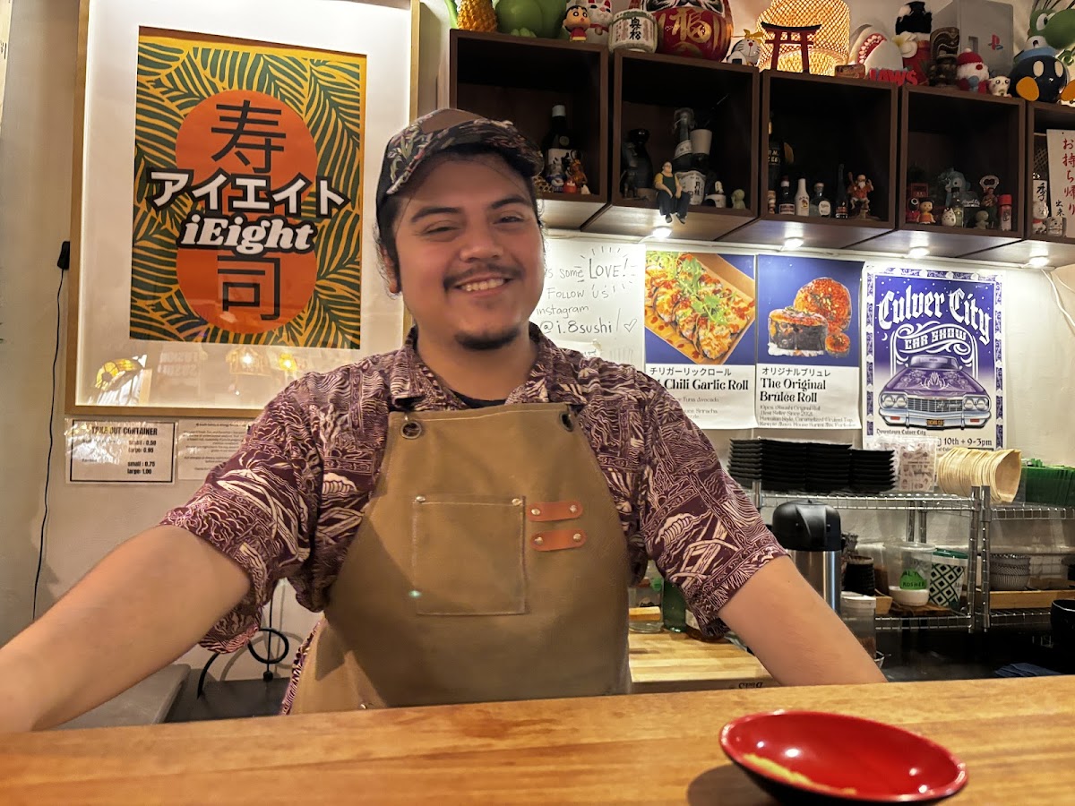 iEight おいしい SUSHI