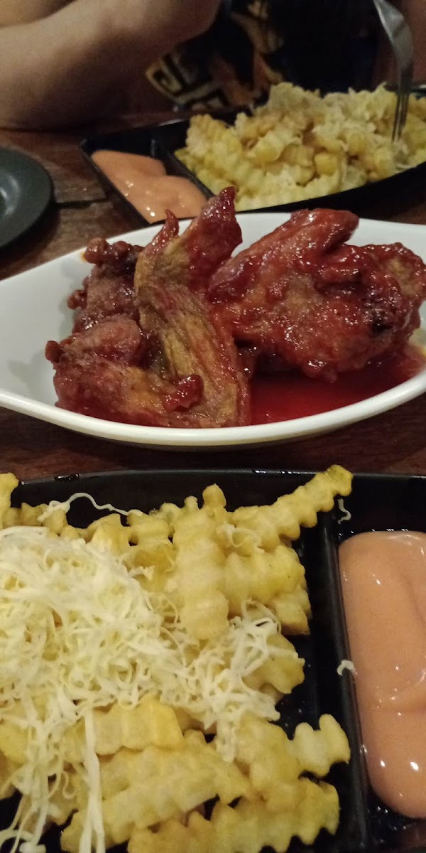 Inn Flight Grill And Bar