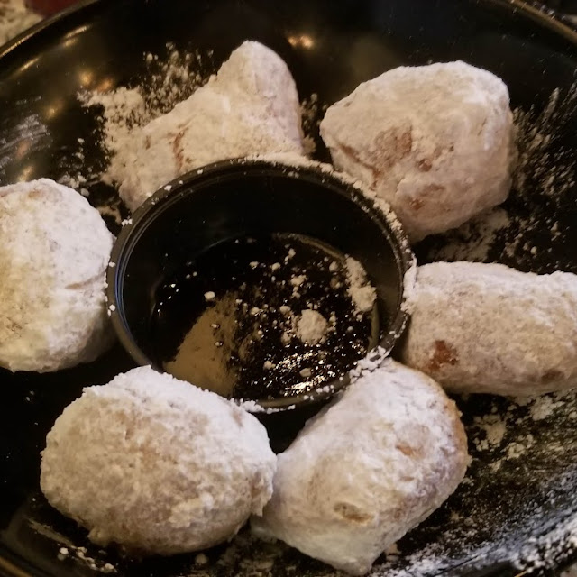 Zeppole