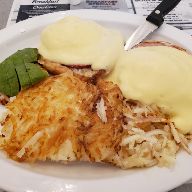 Eggs Benedict