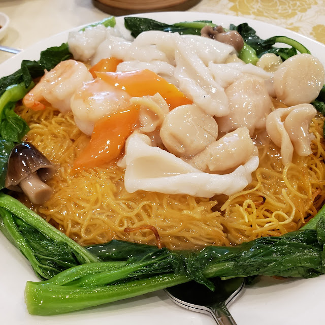 Seafood Pan Fried Noodle