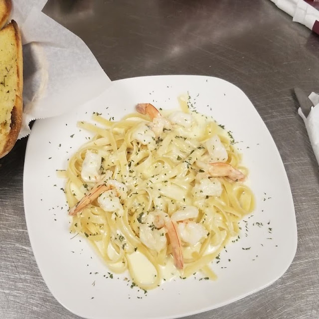 Shrimp Scampi Garlic Bread and Salad