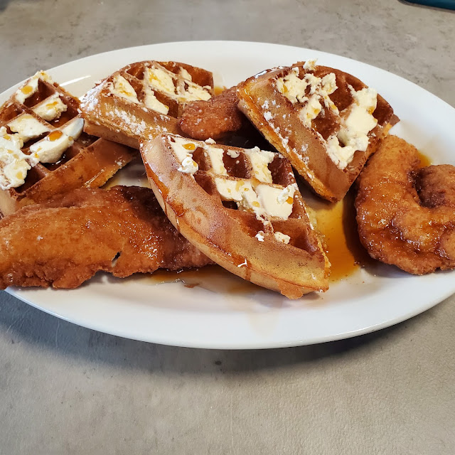 Chicken N Waffles