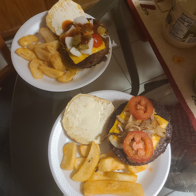 Deluxe Burger